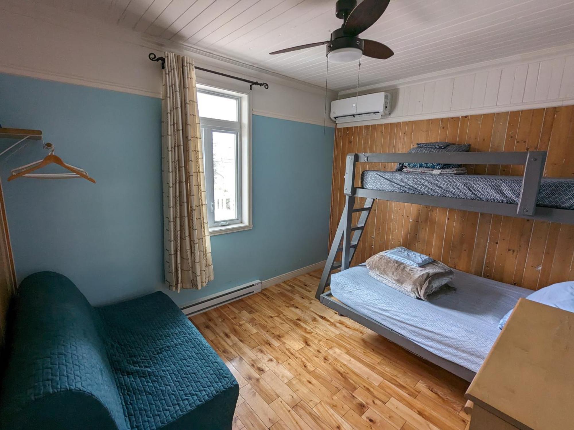 Auberge Jeunesse à Loulou Lévis Extérieur photo