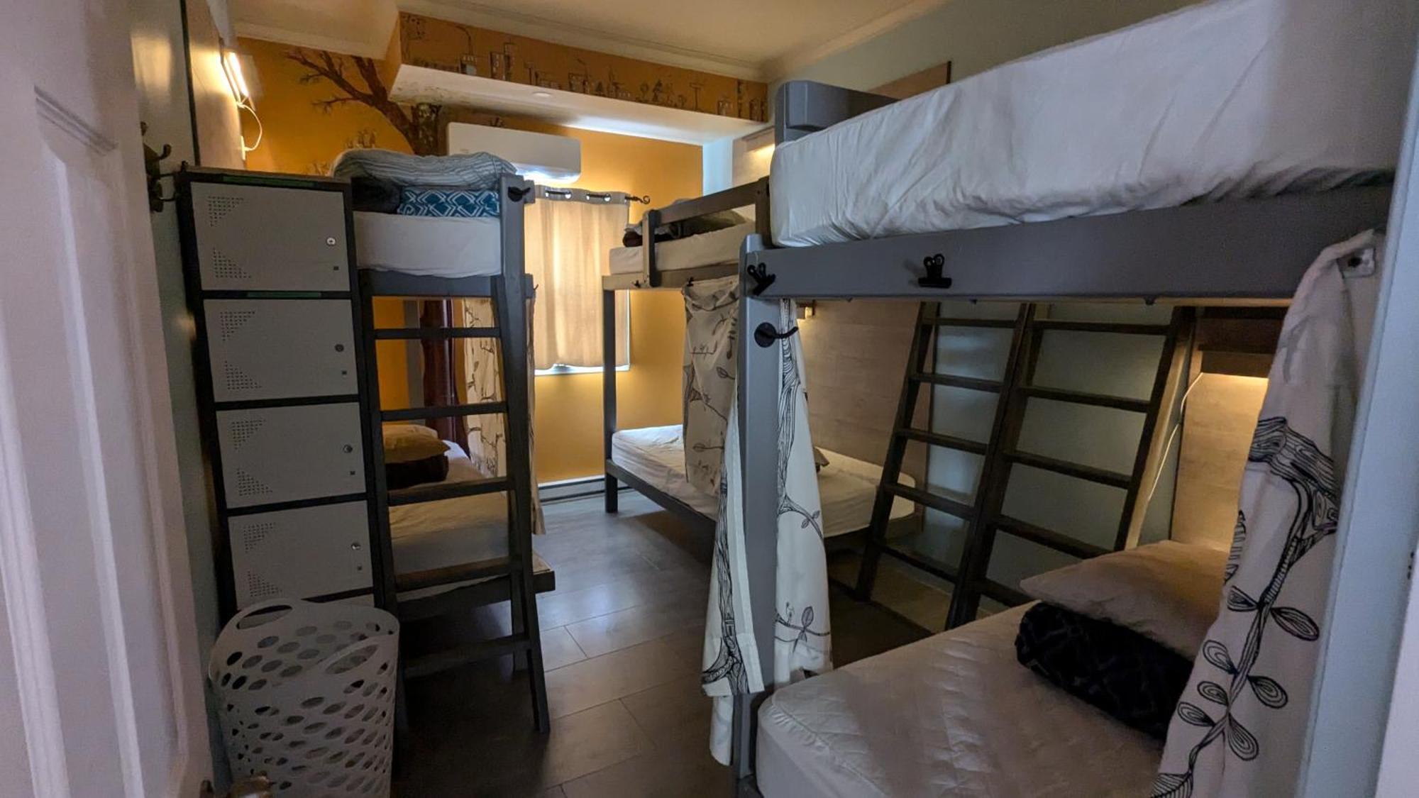 Auberge Jeunesse à Loulou Lévis Extérieur photo